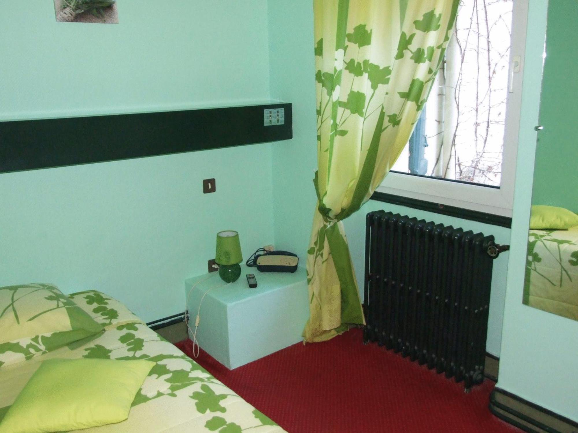 Hotel Du Val D'Aure Cadéac Kültér fotó