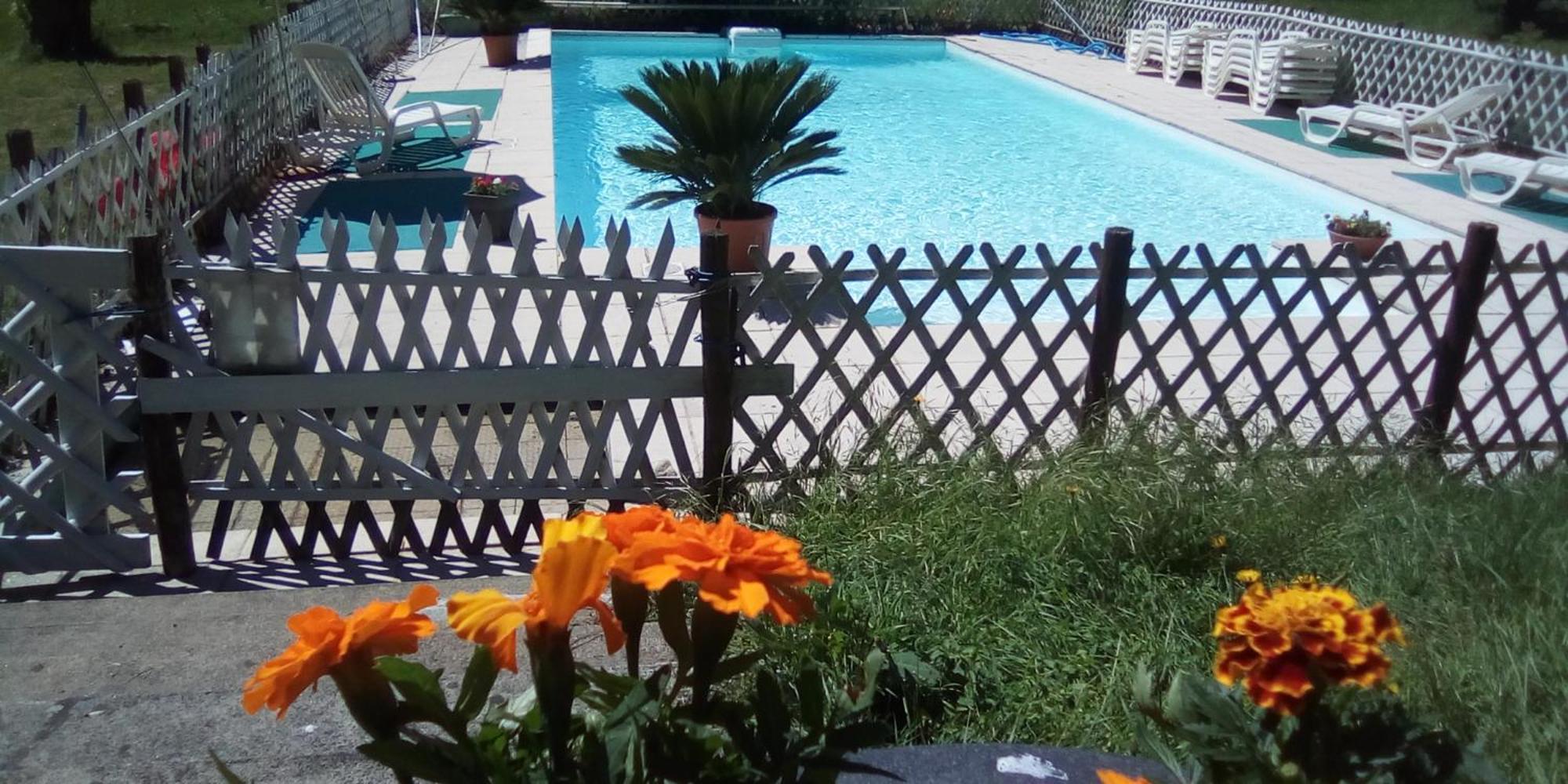 Hotel Du Val D'Aure Cadéac Kültér fotó