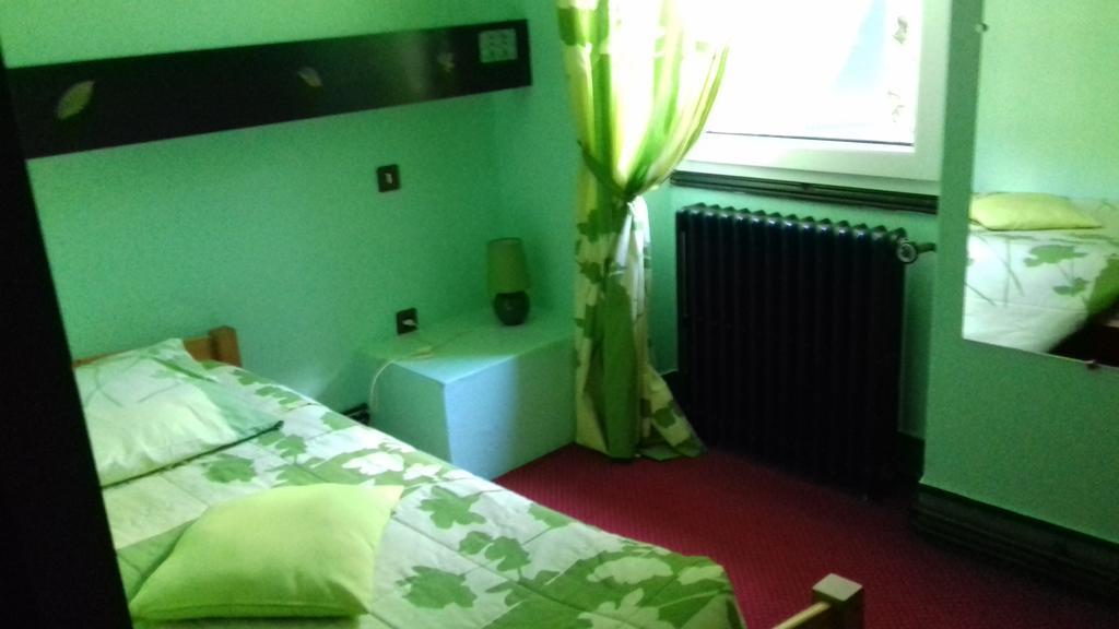 Hotel Du Val D'Aure Cadéac Kültér fotó