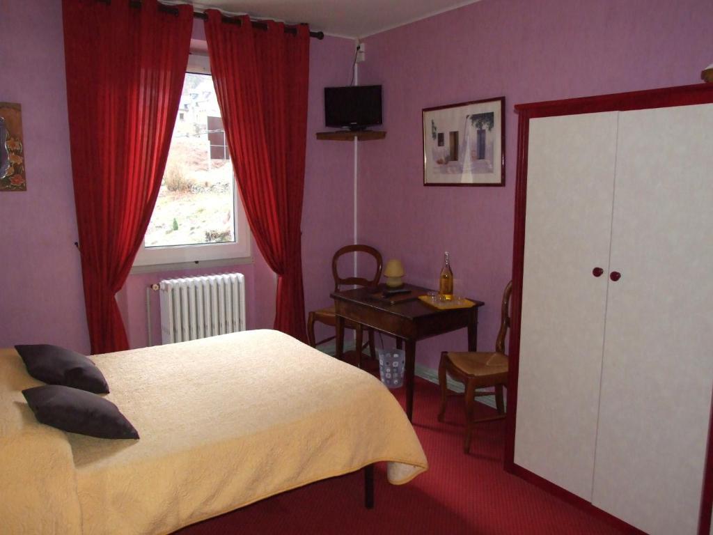 Hotel Du Val D'Aure Cadéac Szoba fotó