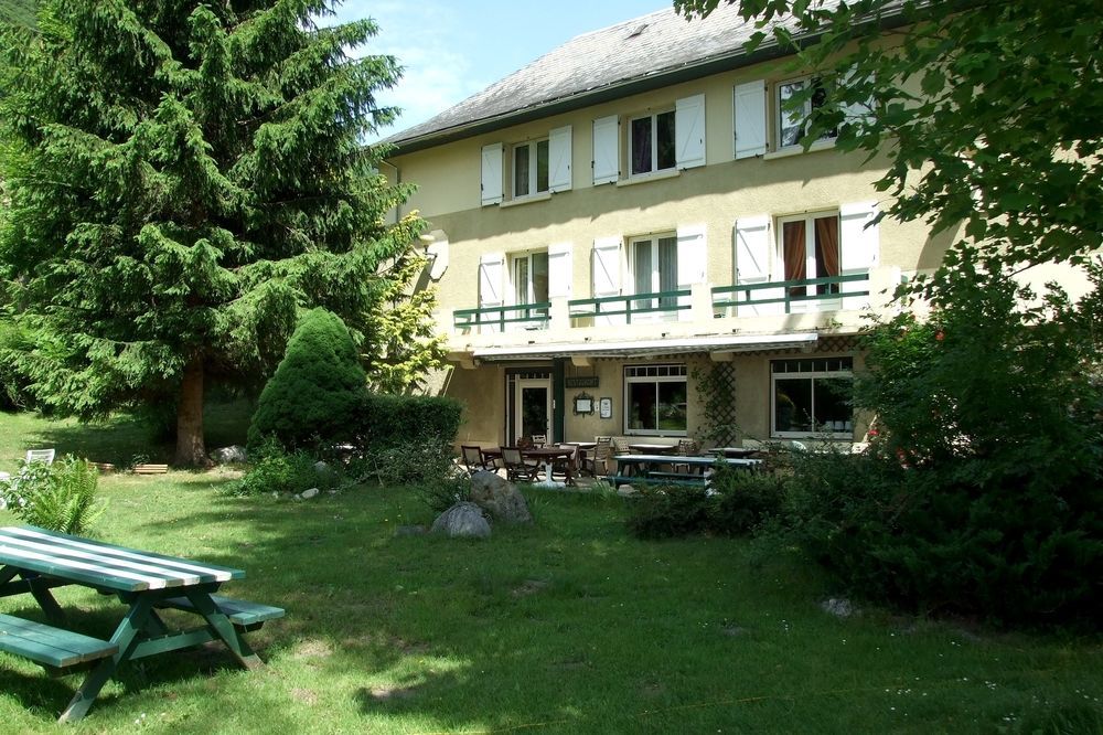Hotel Du Val D'Aure Cadéac Kültér fotó