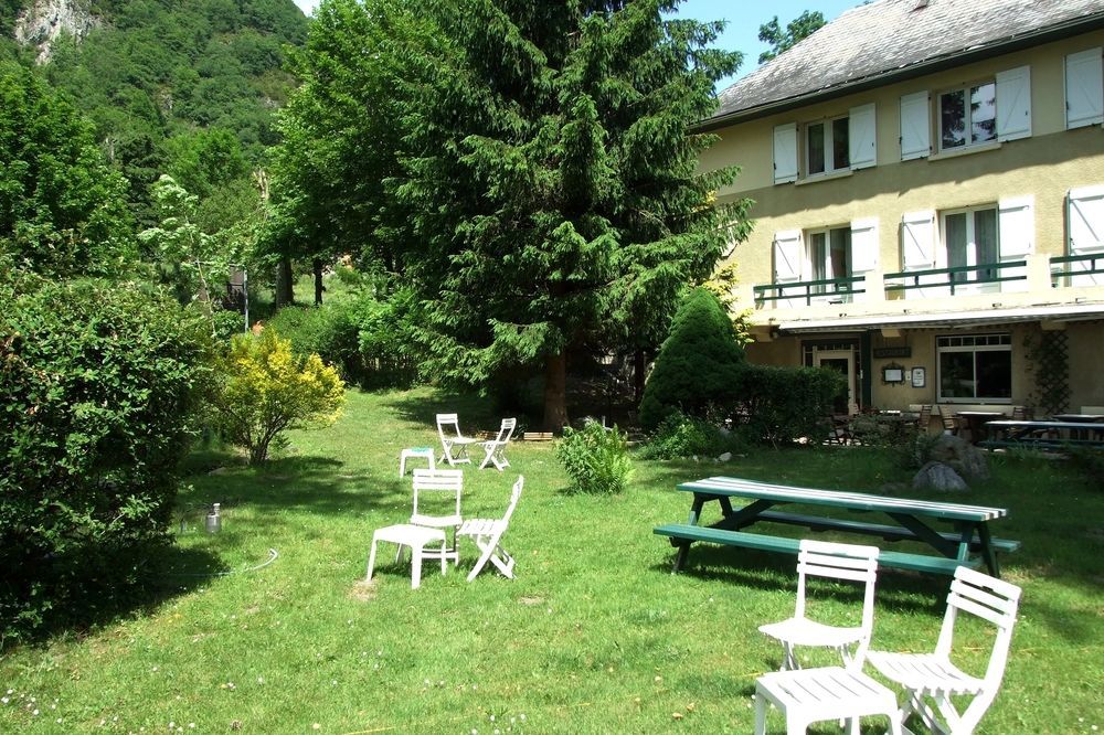 Hotel Du Val D'Aure Cadéac Kültér fotó