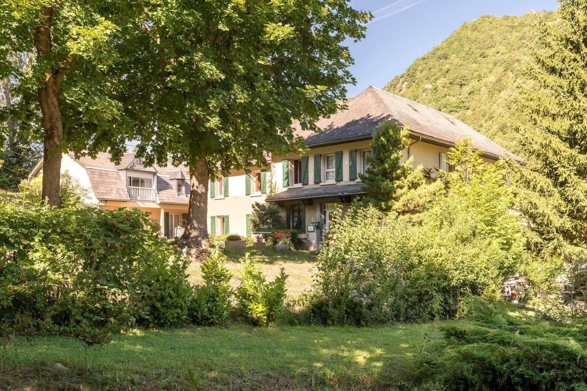Hotel Du Val D'Aure Cadéac Kültér fotó