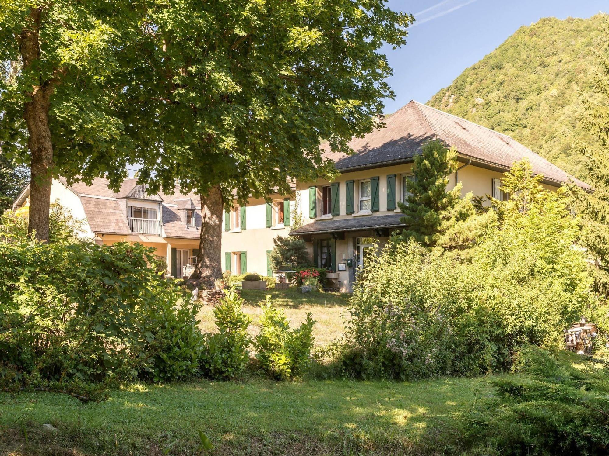 Hotel Du Val D'Aure Cadéac Kültér fotó