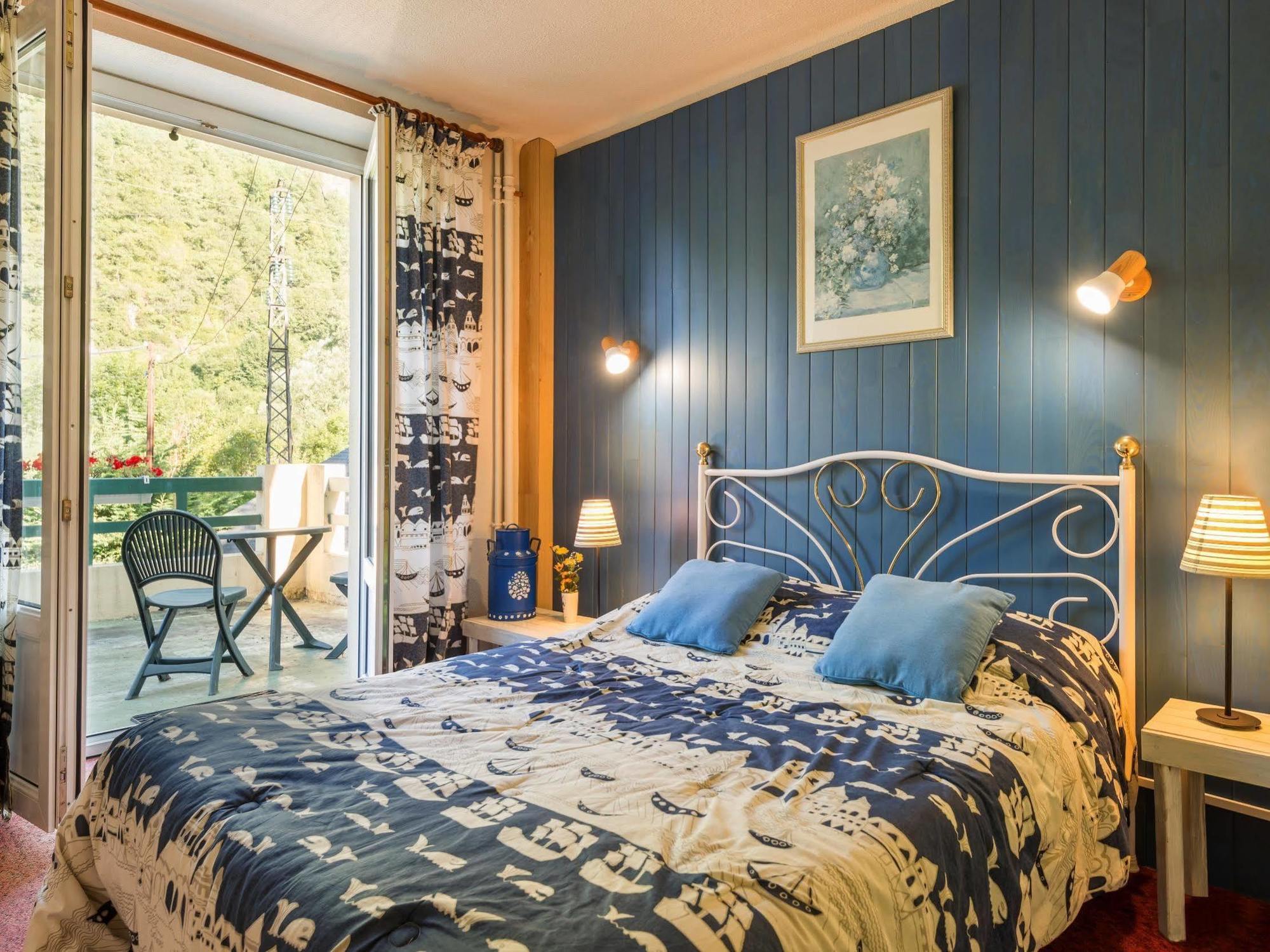 Hotel Du Val D'Aure Cadéac Kültér fotó