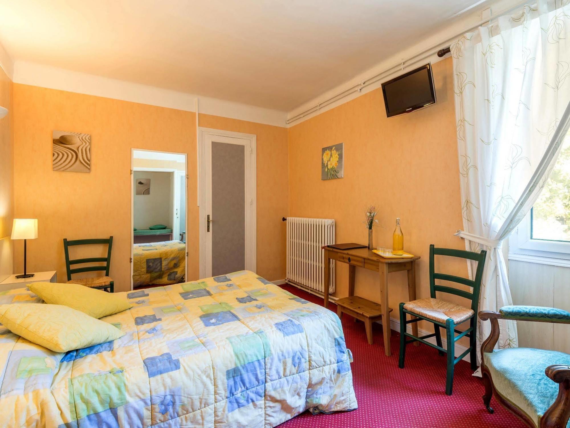 Hotel Du Val D'Aure Cadéac Kültér fotó